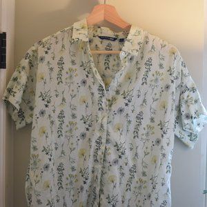 Uniqlo Wildflower Print Button Down Short-Sleeve